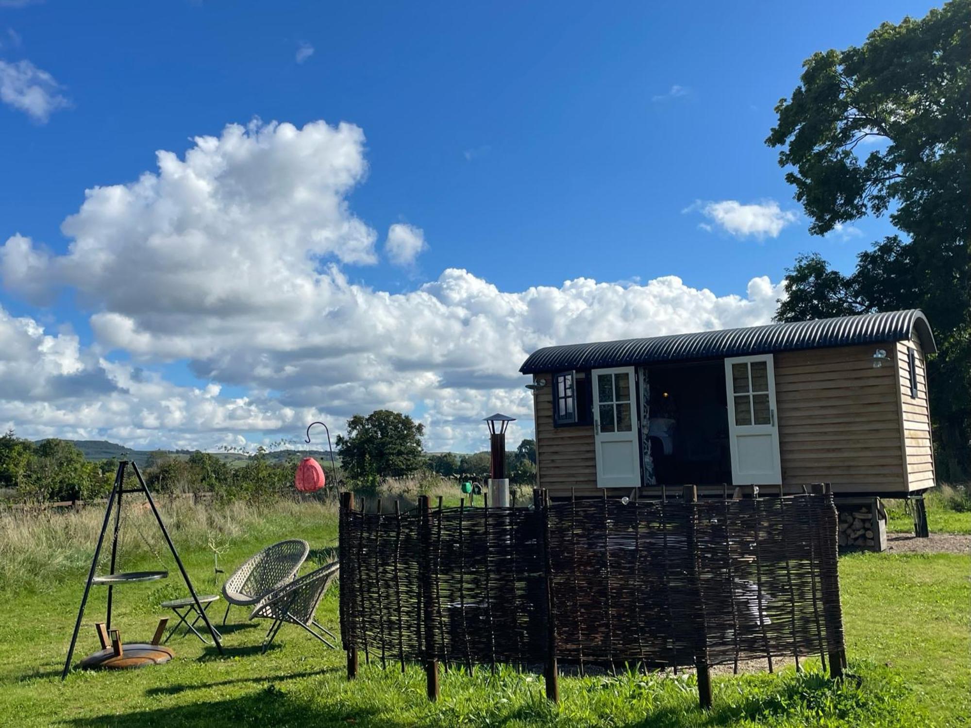 Toadland Shepherd Huts Durham Luaran gambar