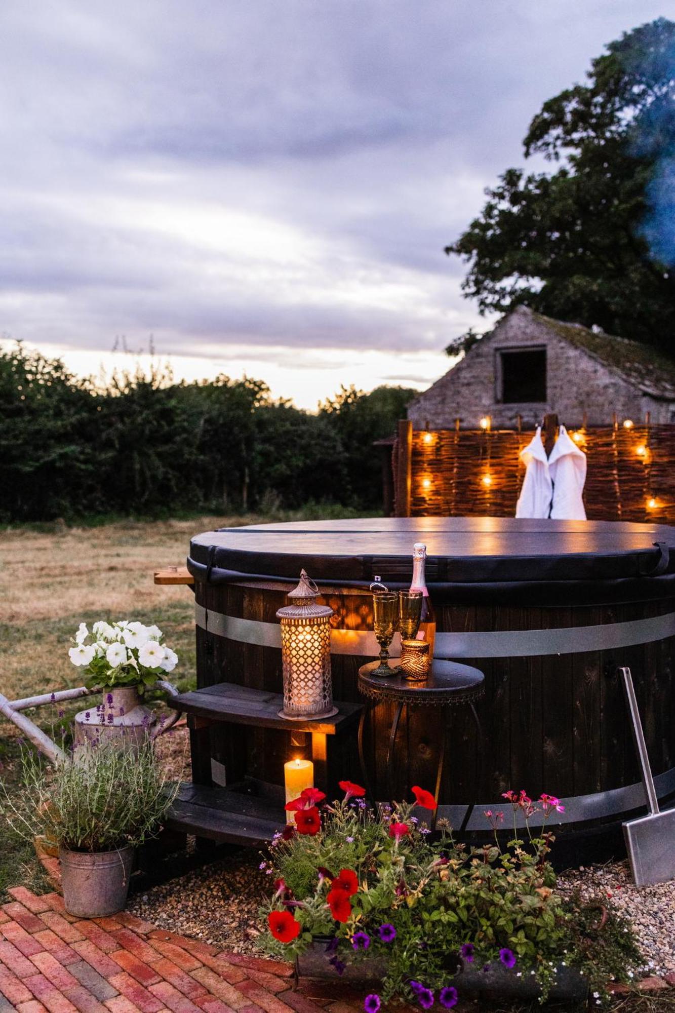 Toadland Shepherd Huts Durham Luaran gambar