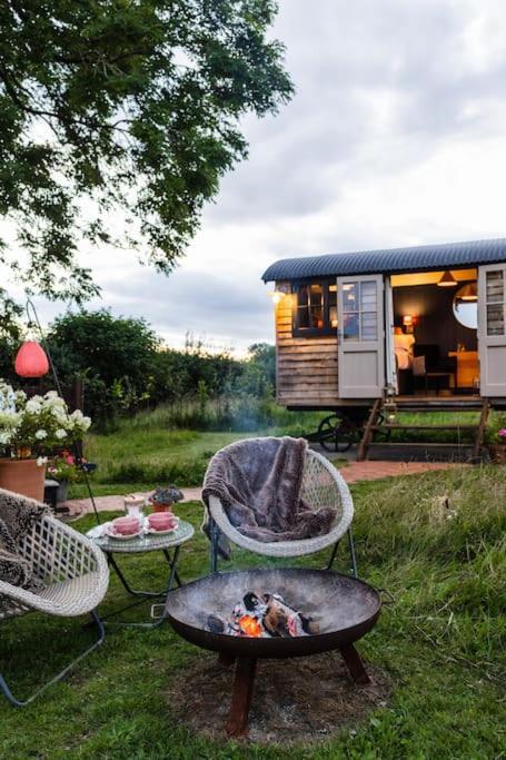 Toadland Shepherd Huts Durham Luaran gambar