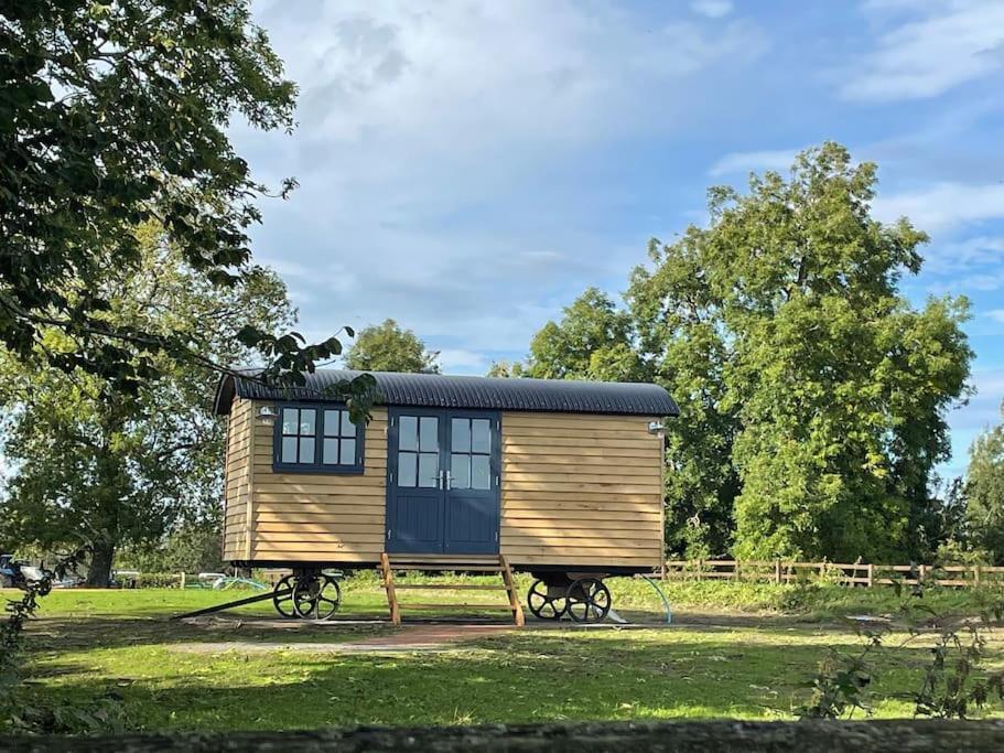 Toadland Shepherd Huts Durham Luaran gambar
